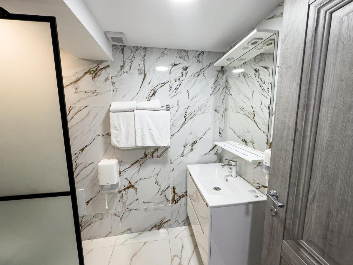 Avenue - Avenue Hotel 3*